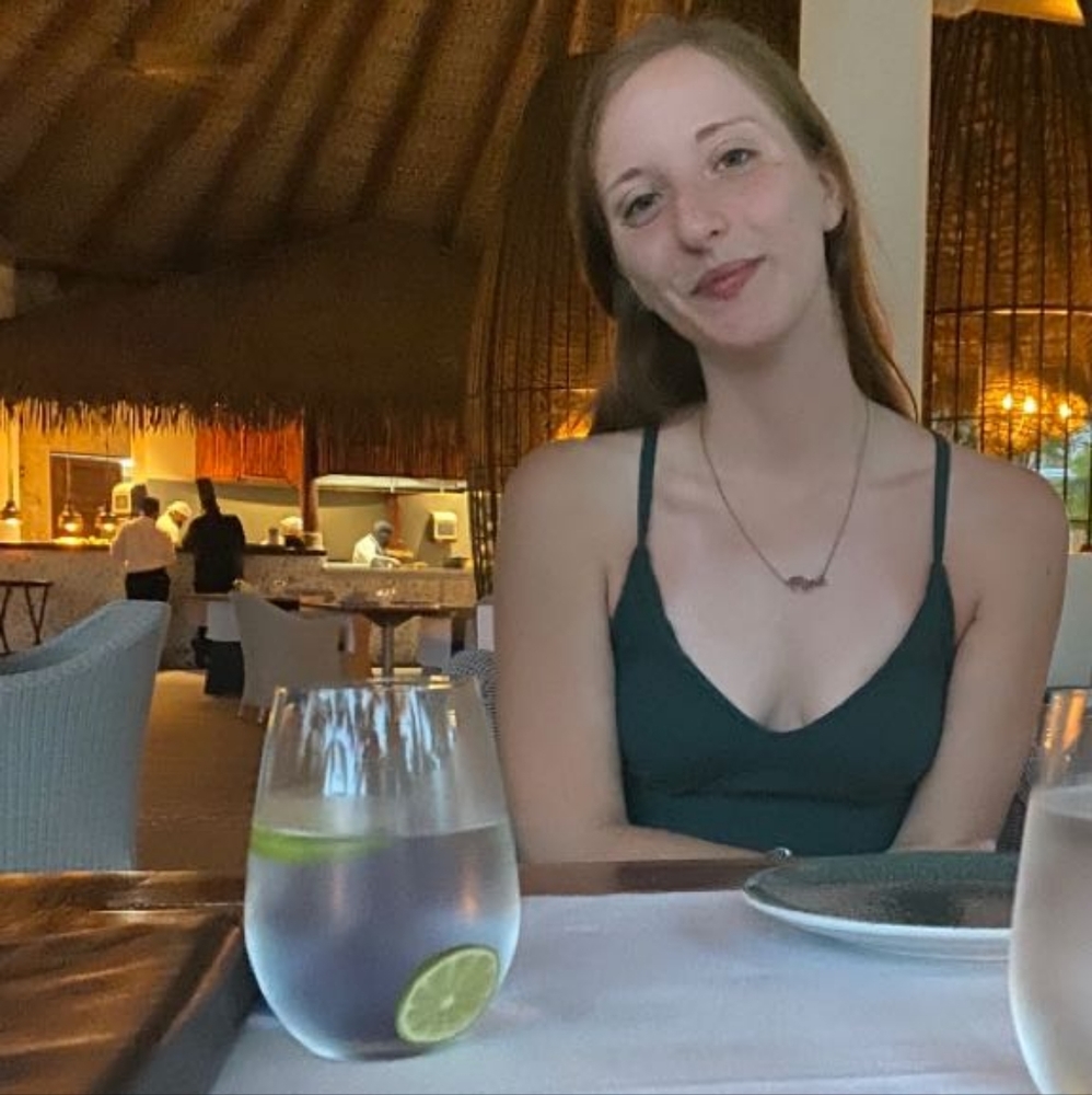 Meet your Posher, Kat